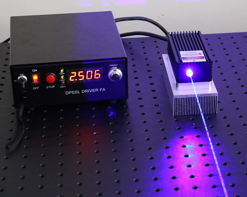 4.5W 455nm Blue Semiconductor Laser Lab Laser System CW/TTL/Analog Modulation